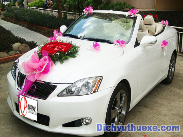 Cho thuê xe cưới Lexus mui trần