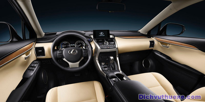 Cho thuê xe Lexus 7 chỗ đi Côn Sơn Kiếp Bạc