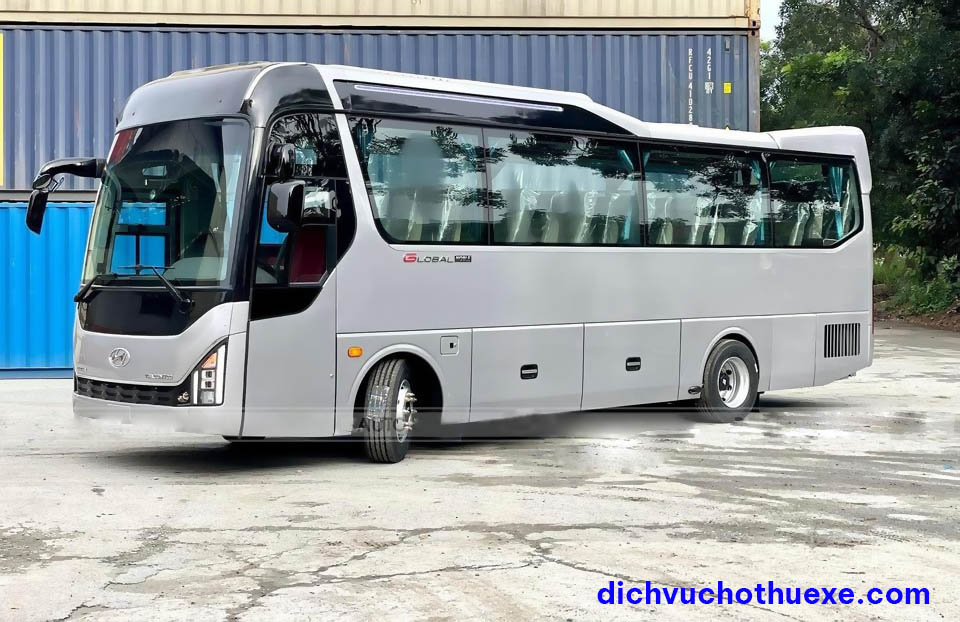 Cho thuê xe 29 chỗ Hyundai Doosan 250PS