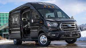 Những đặc điểm về dòng xe FORD TRANSIT 16 chỗ