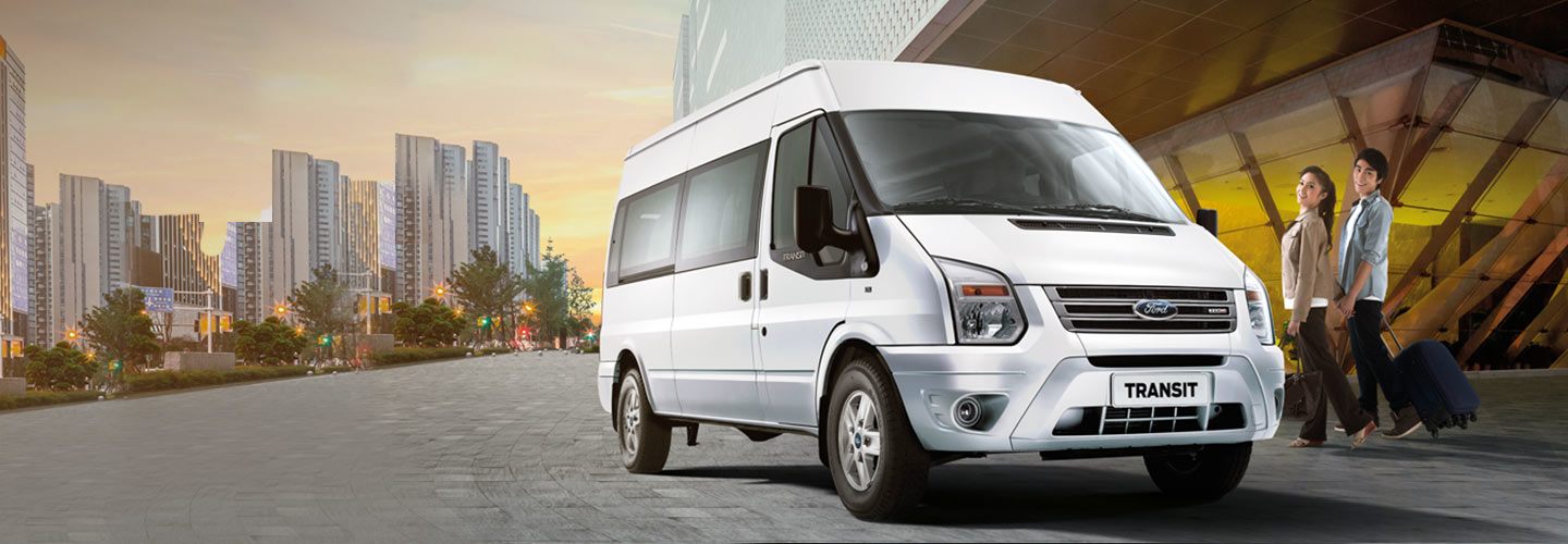 Đánh giá xe Ford Transit 2023