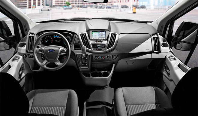 Cho thuê xe Ford Transit 16 chỗ đời 2023