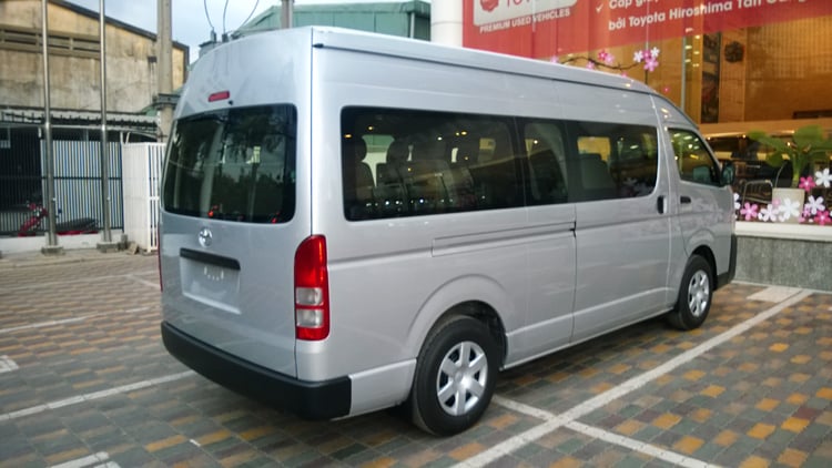 Cho thuê xe 16 chỗ Toyota Hiace
