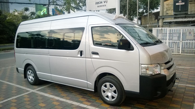 Cho thuê xe 16 chỗ Toyota Hiace