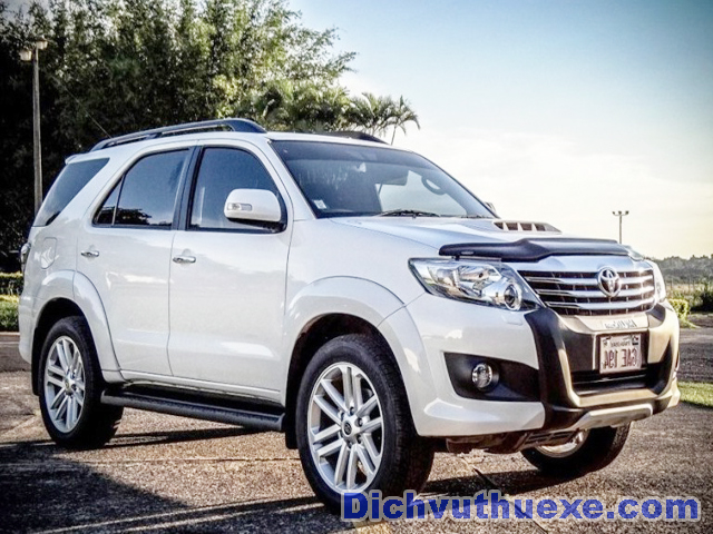 Thuê xe Fortuner 